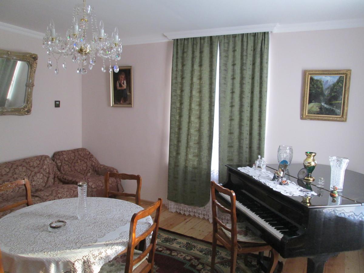 Sweet Home Степанцмінда Екстер'єр фото
